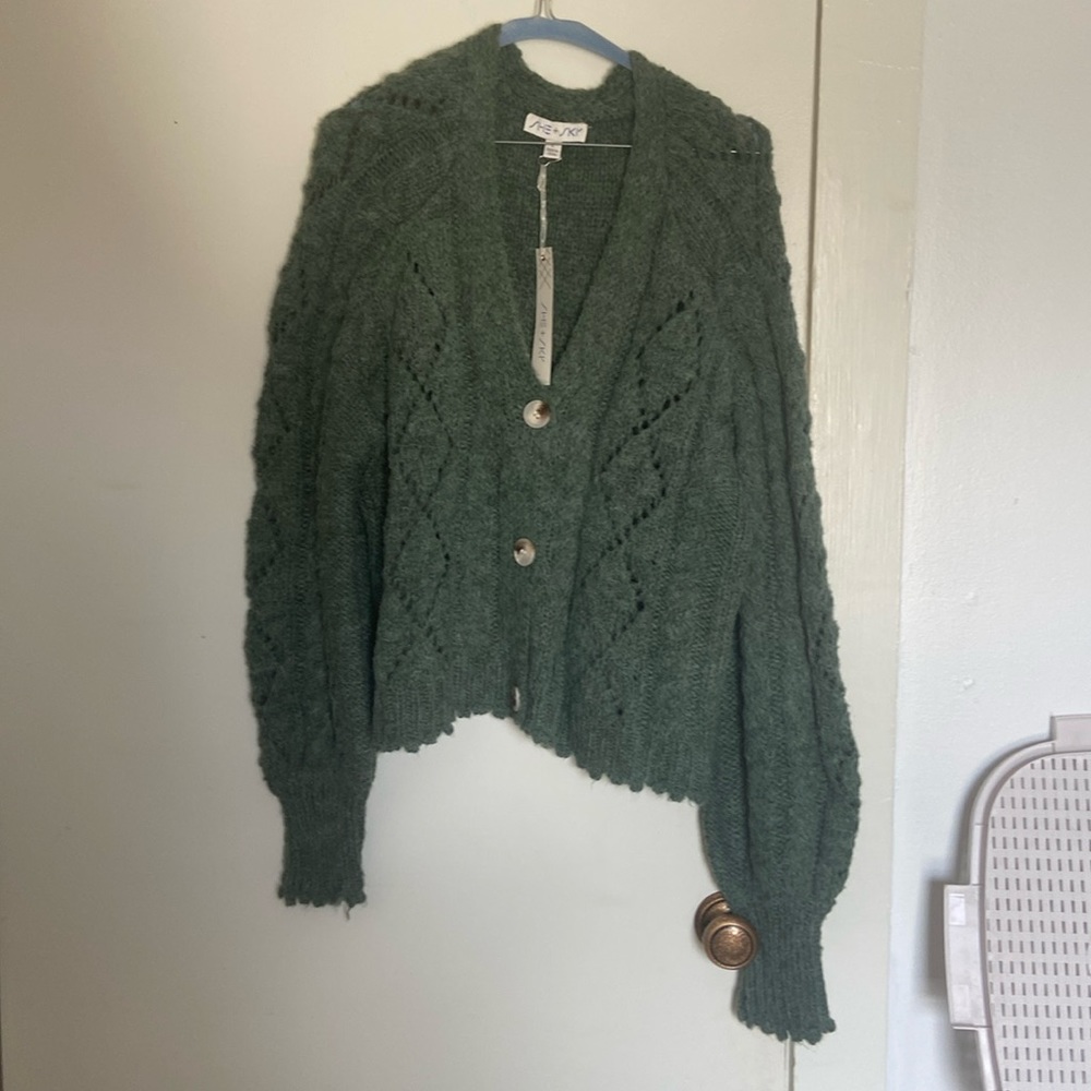 Knit cropped cardigan